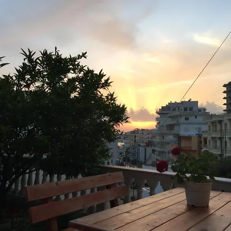 Sunset Linda Apartment *